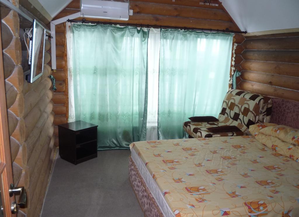 Hotel Restaurant Complex Boyarskiy Dvor Boyarka Room photo